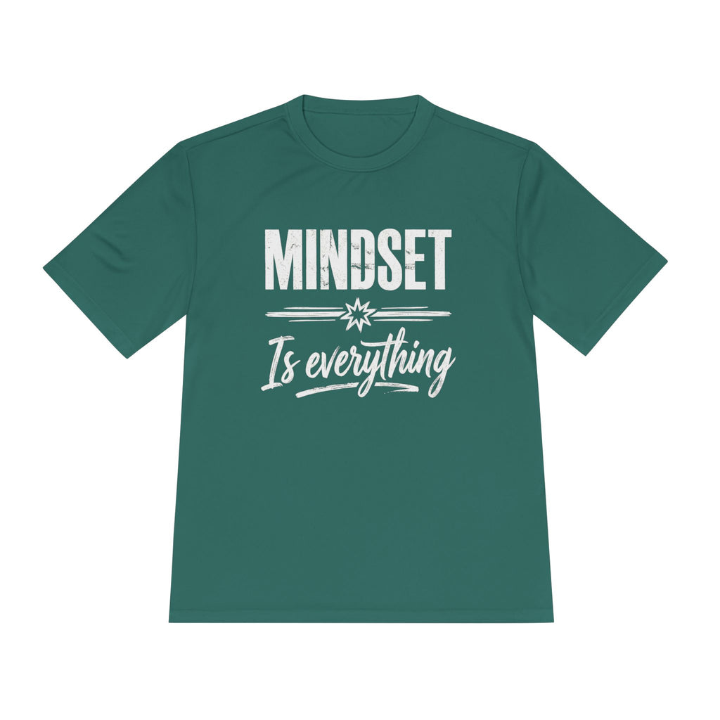 T-shirt verde scuro con scritta “MINDSET Is everything” frontale