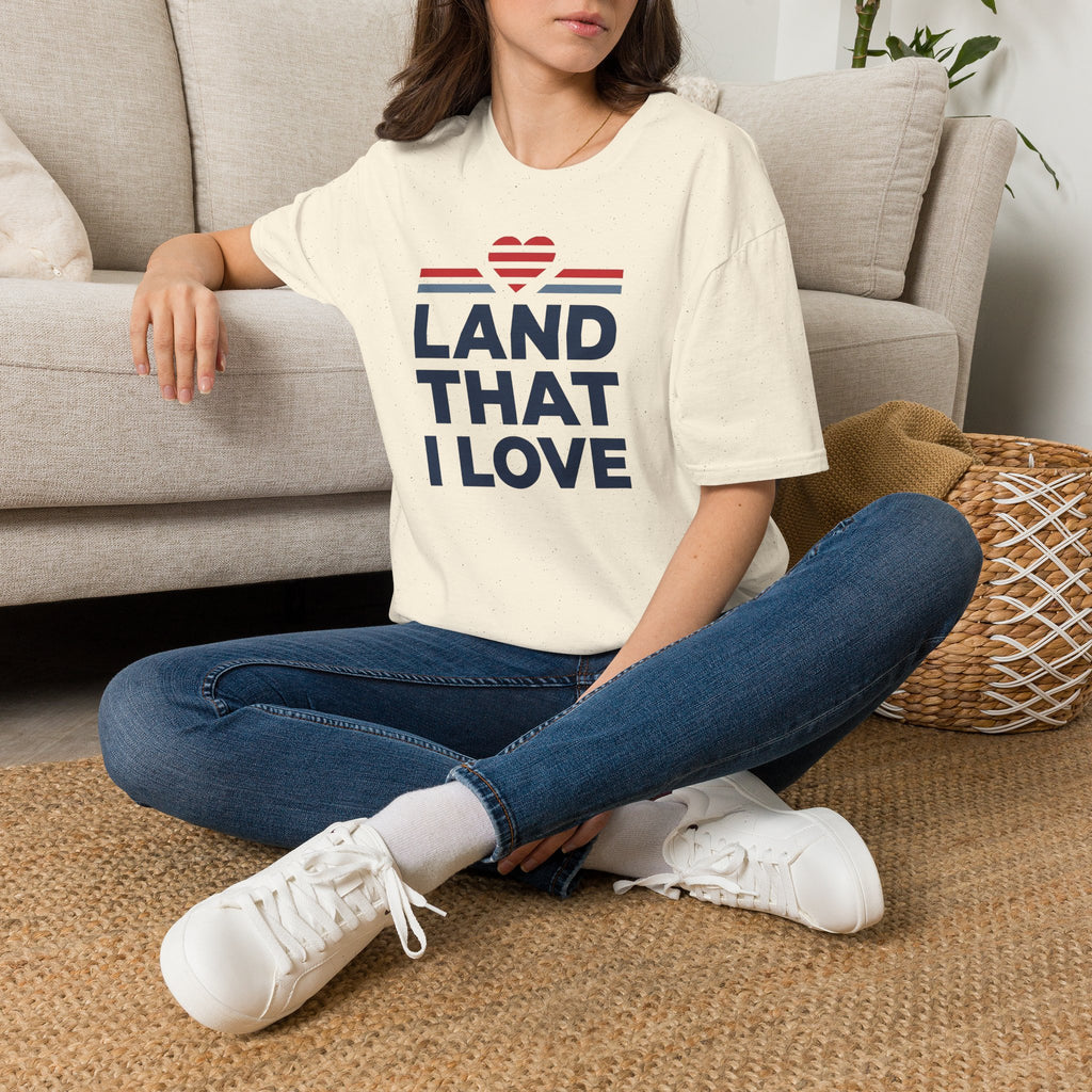 Land That I Love T-Shirt | Patriotic USA Heart Tee, America Pride Shirt, 4th of July Gift, Unisex Patriotic Graphic Tee