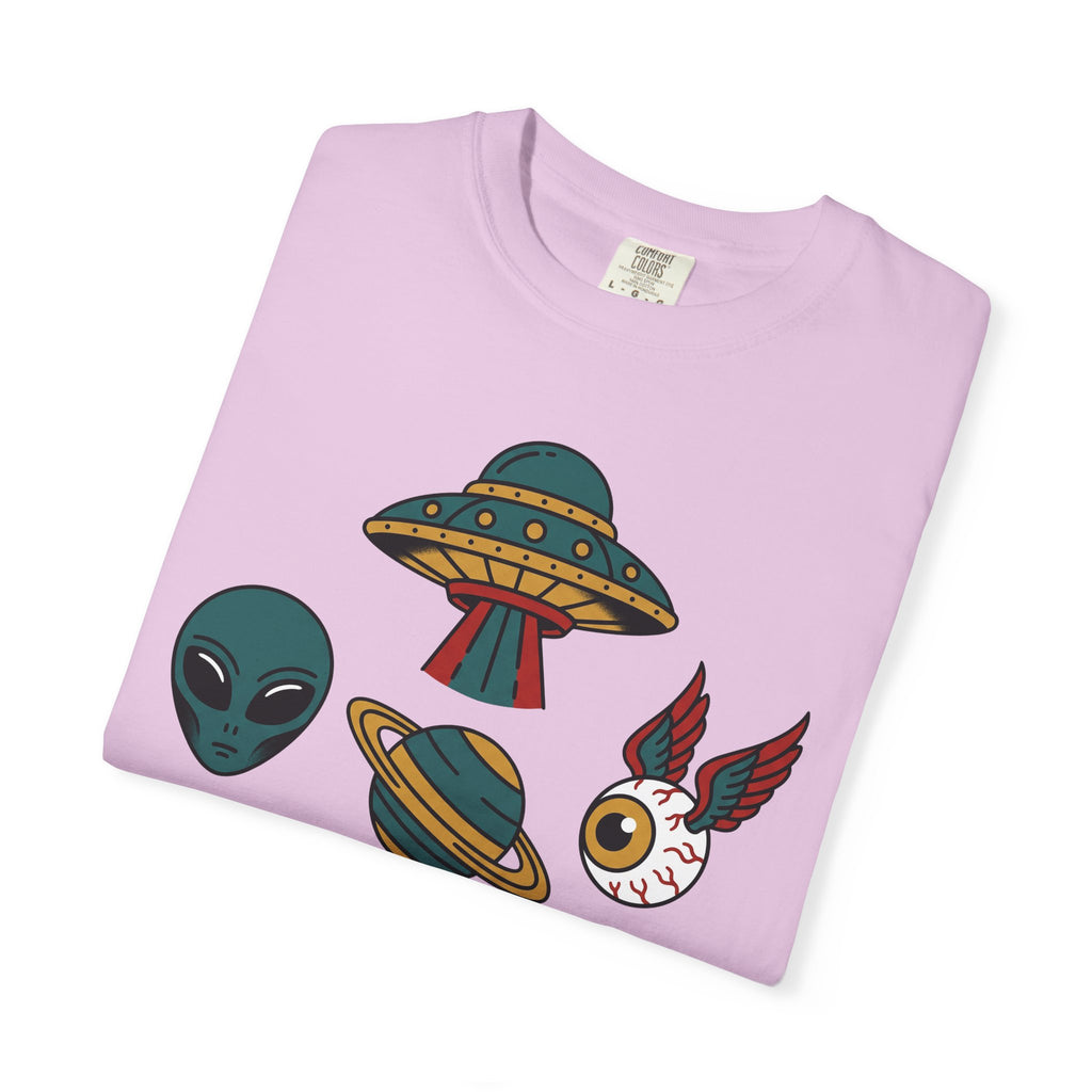 Lavender T-shirt close-up: UFO, alien, and cat graphic