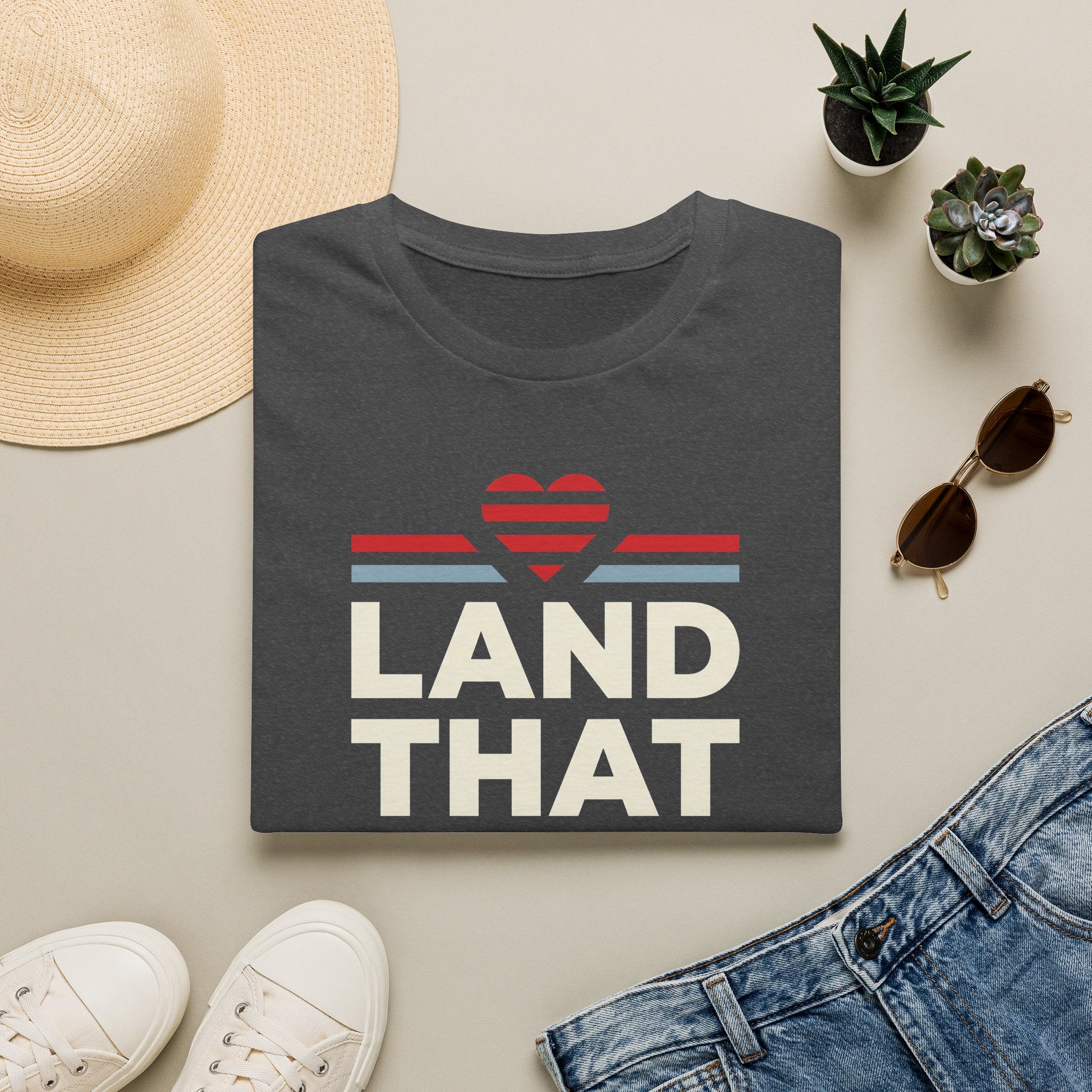 Land That I Love T-Shirt | Patriotic America Shirt, USA Heart Tee, 4th of July Gift, Patriotic Unisex Graphic Tee