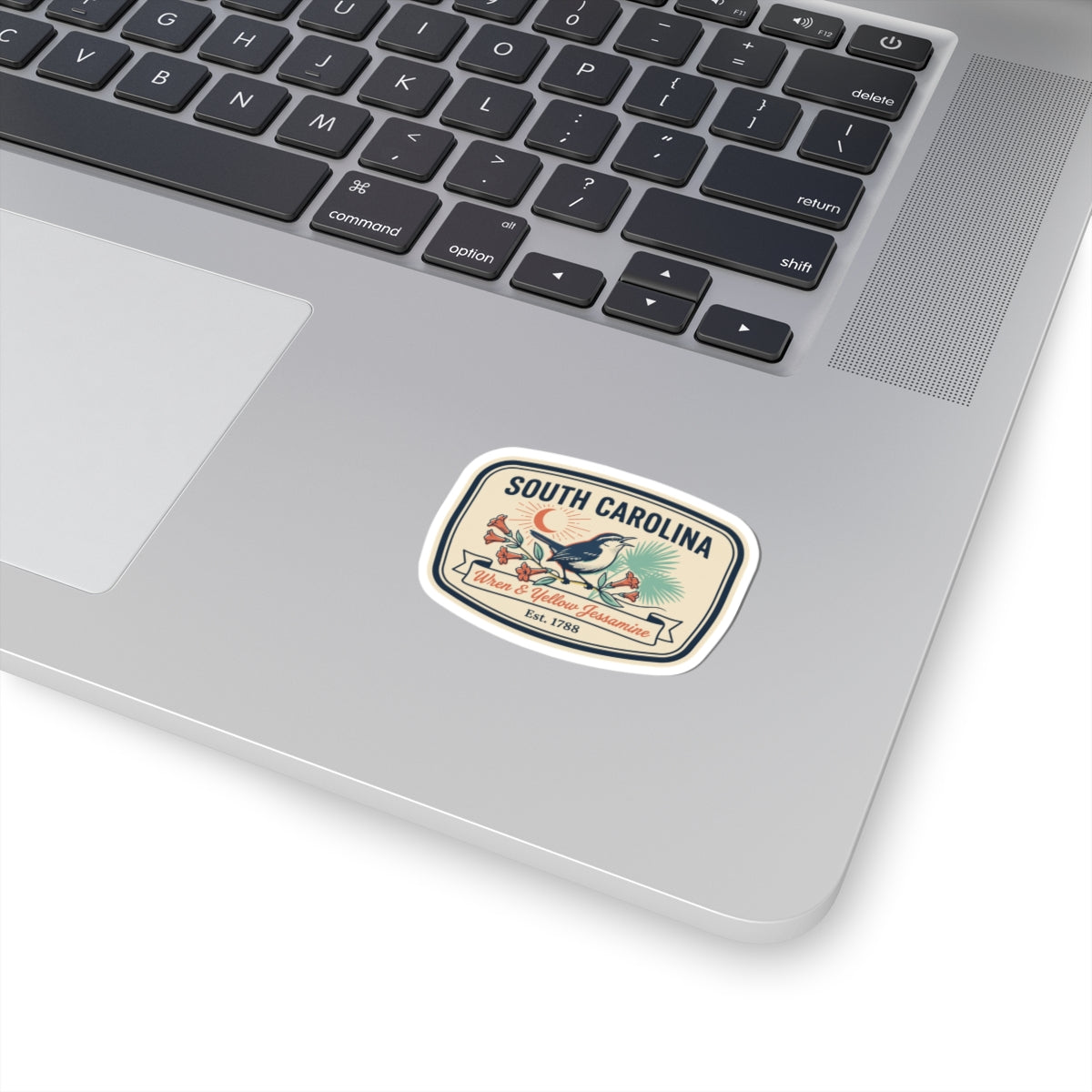 South Carolina state badge kiss-cut vinyl sticker, wren and yellow jasmine illustration