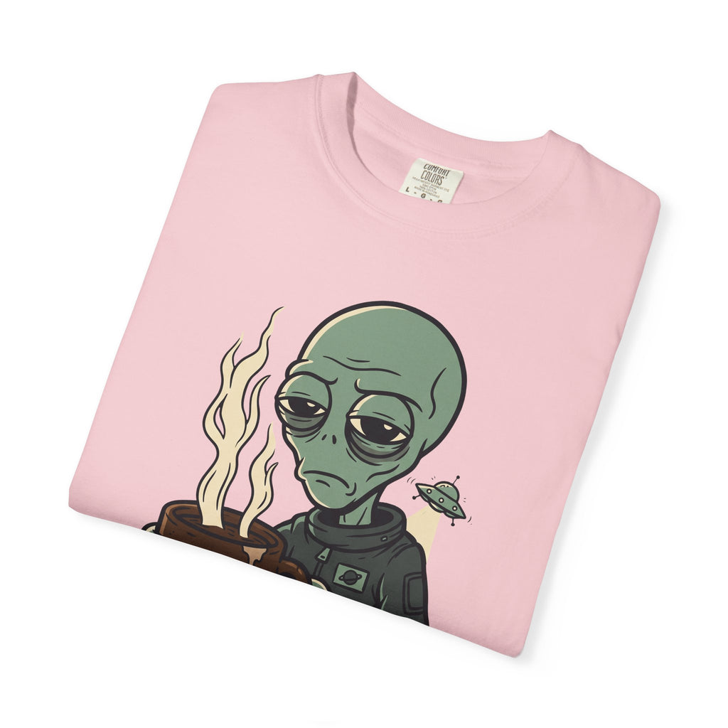 Light pink T-shirt with green alien holding coffee, flames, and “PROBE ME” print