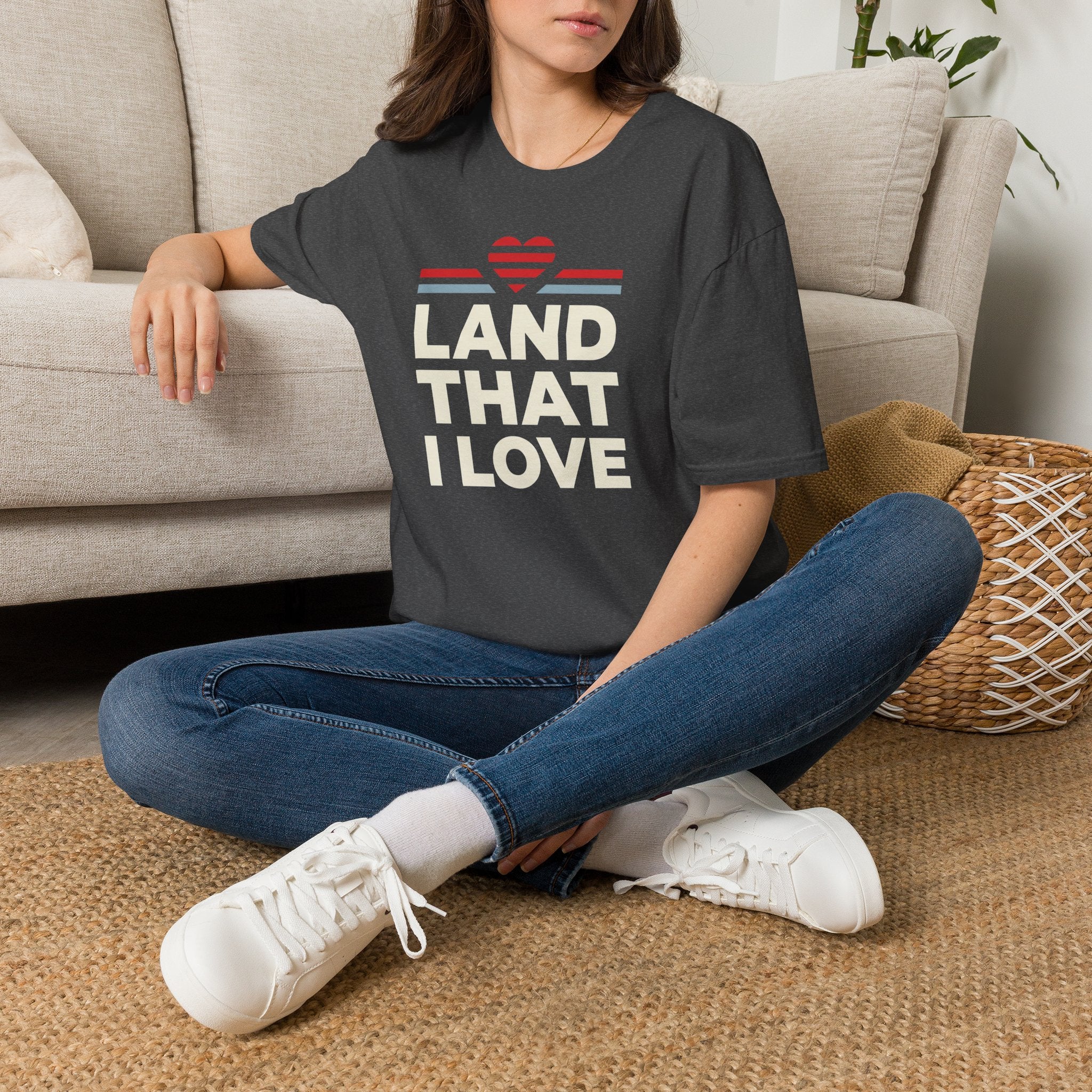 Land That I Love T-Shirt | Patriotic America Shirt, USA Heart Tee, 4th of July Gift, Patriotic Unisex Graphic Tee