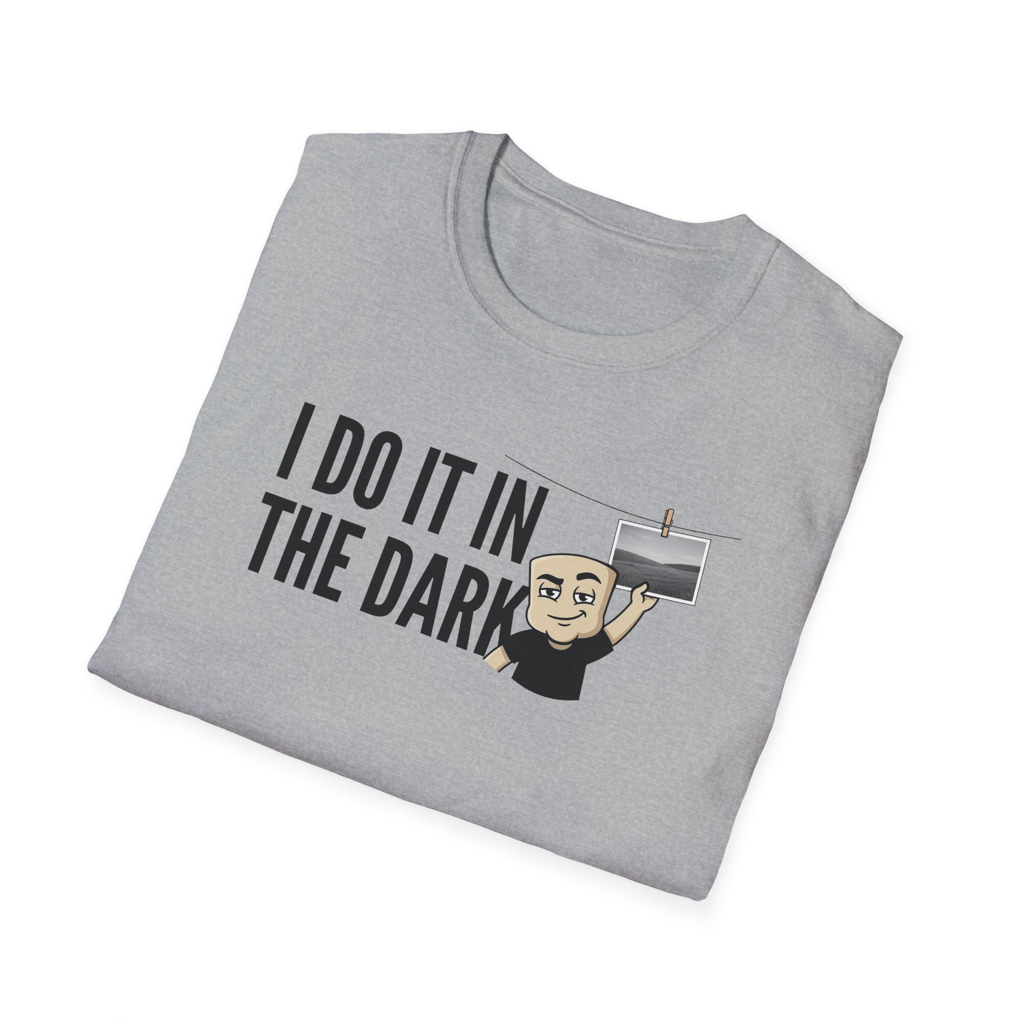 I Do It In The Dark T-Shirt, Funny Photographer Tee, Darkroom Photography Gift Shirt, Camera Lover Humor Tee for Men & Women