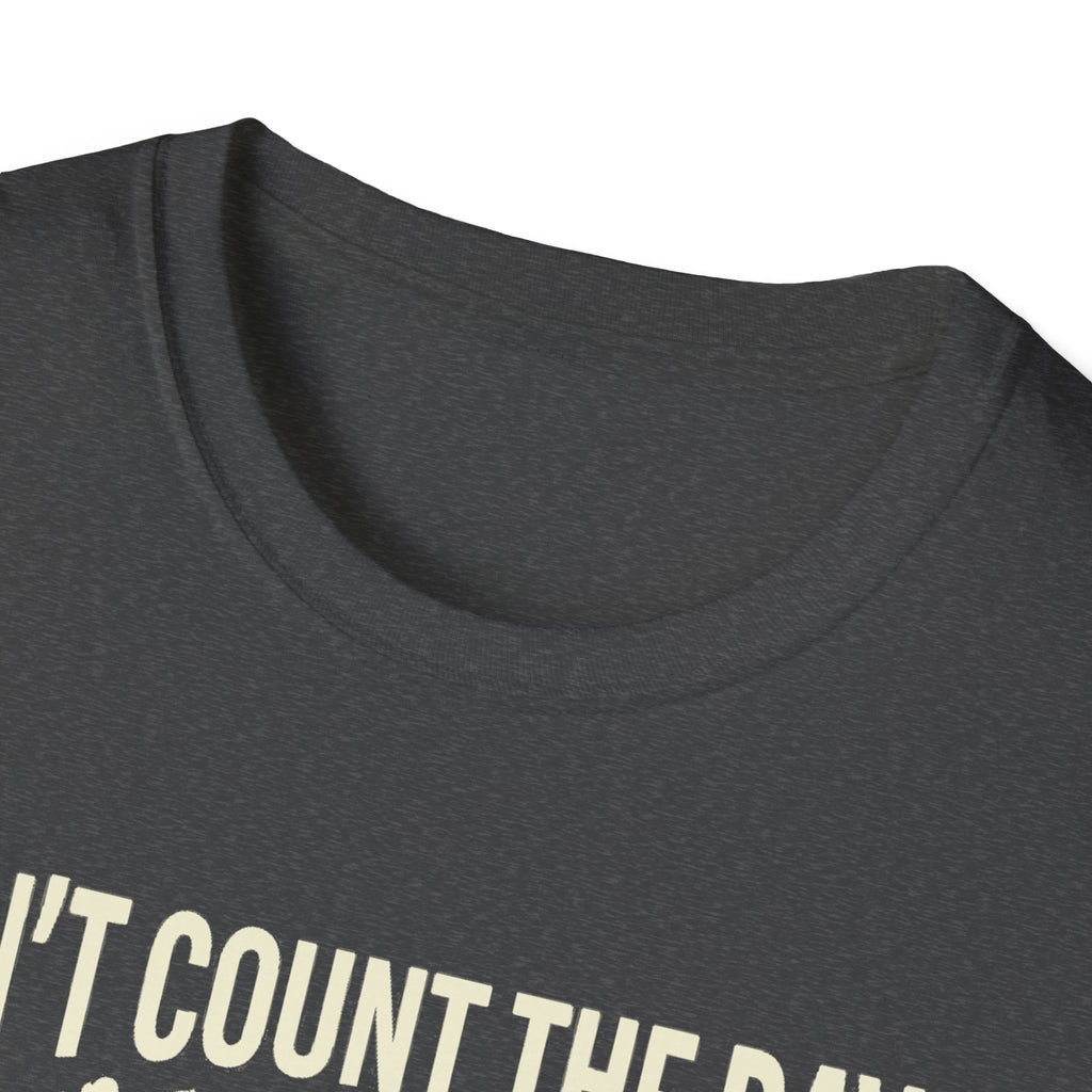 Dark heather T-shirt, close-up of crew neck and collar seam