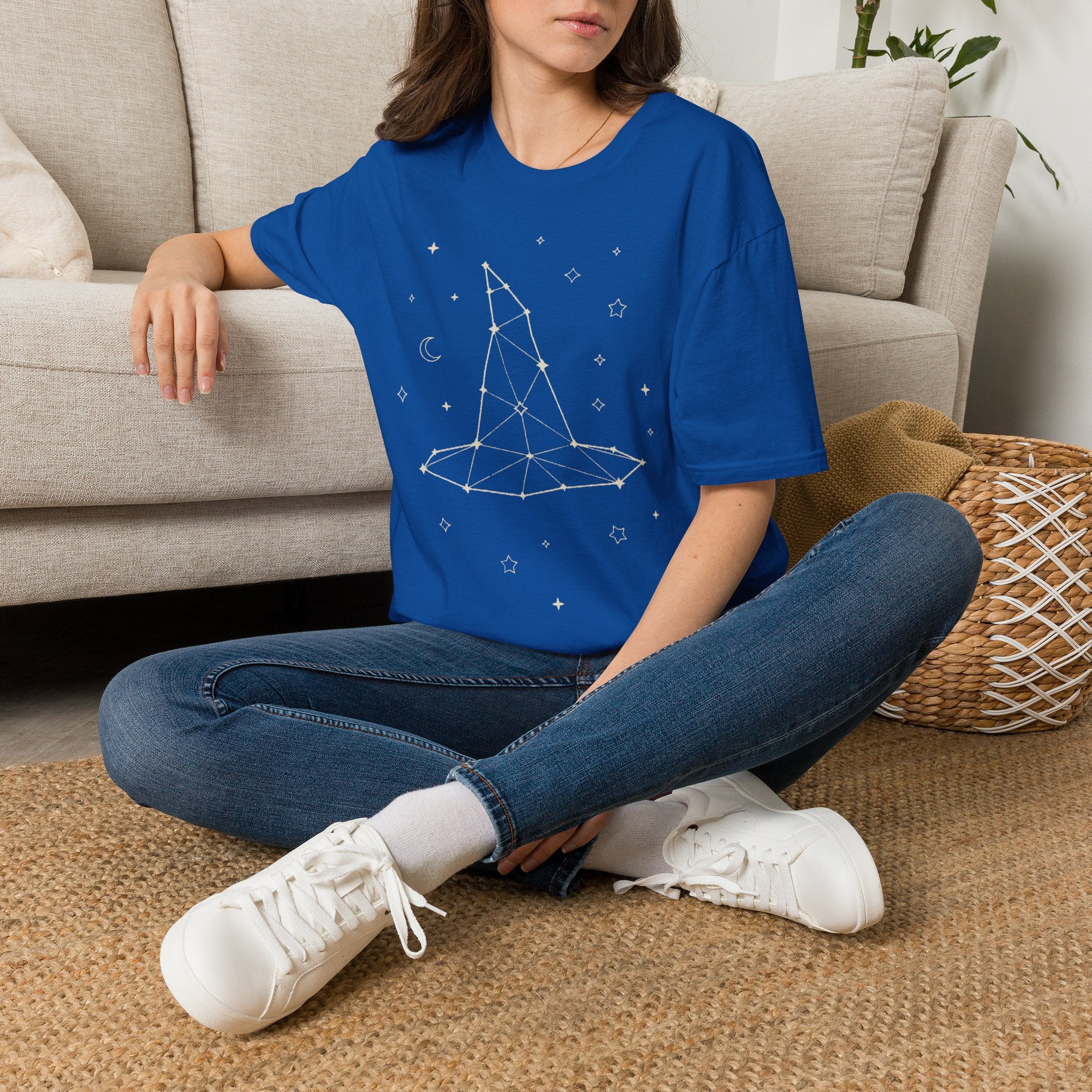 Royal blue T-shirt with constellation witch star print, crew neck